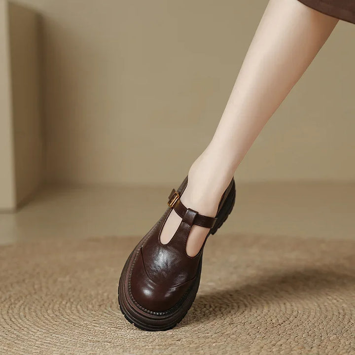 Mary Janes - Ponadczasowe Eleganckie Buty